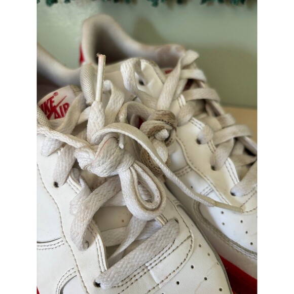 Nike Kids Sneakers Red and White - Picture 5 of 10